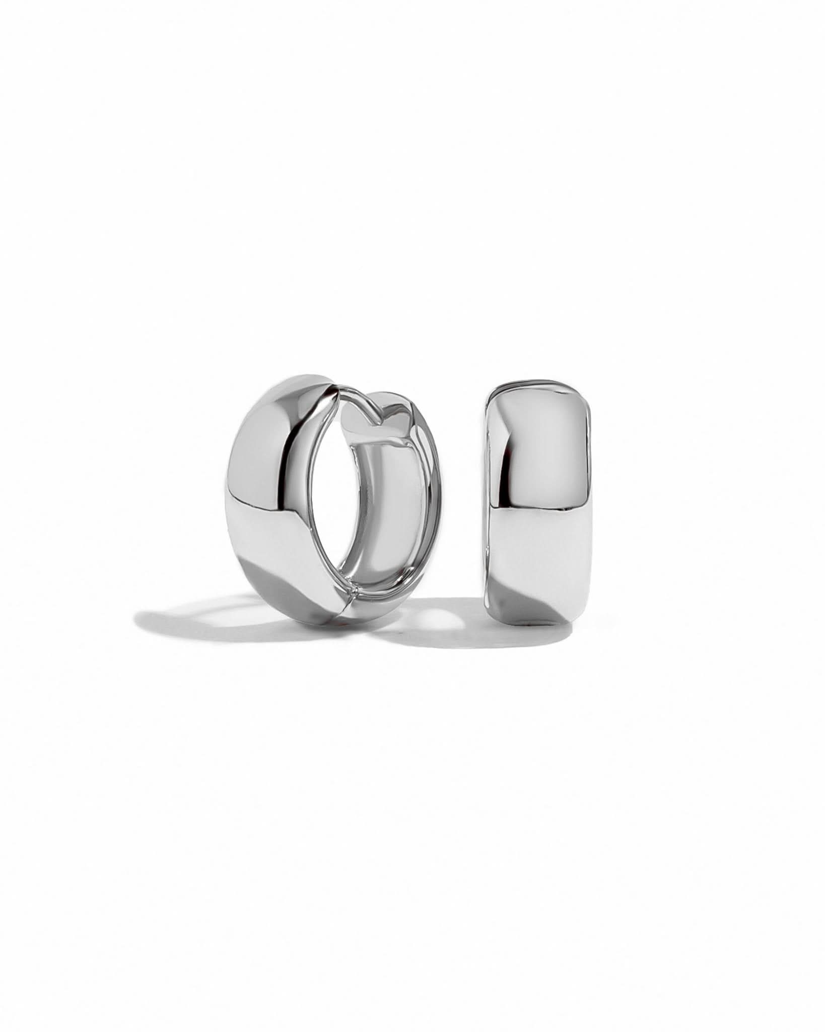 Chunky Olivia Hoops