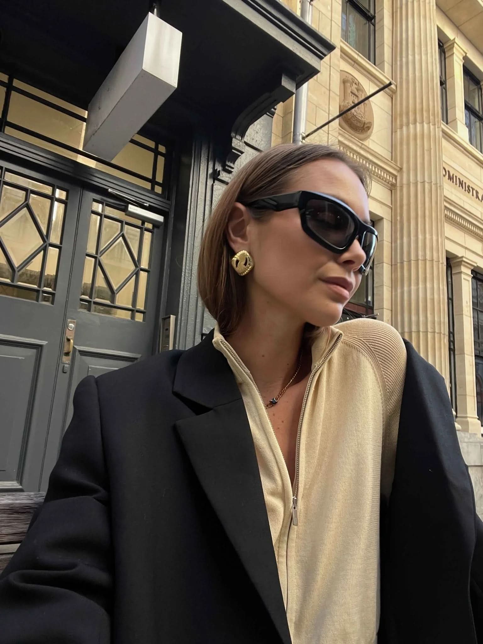 Elva Earrings - Gold