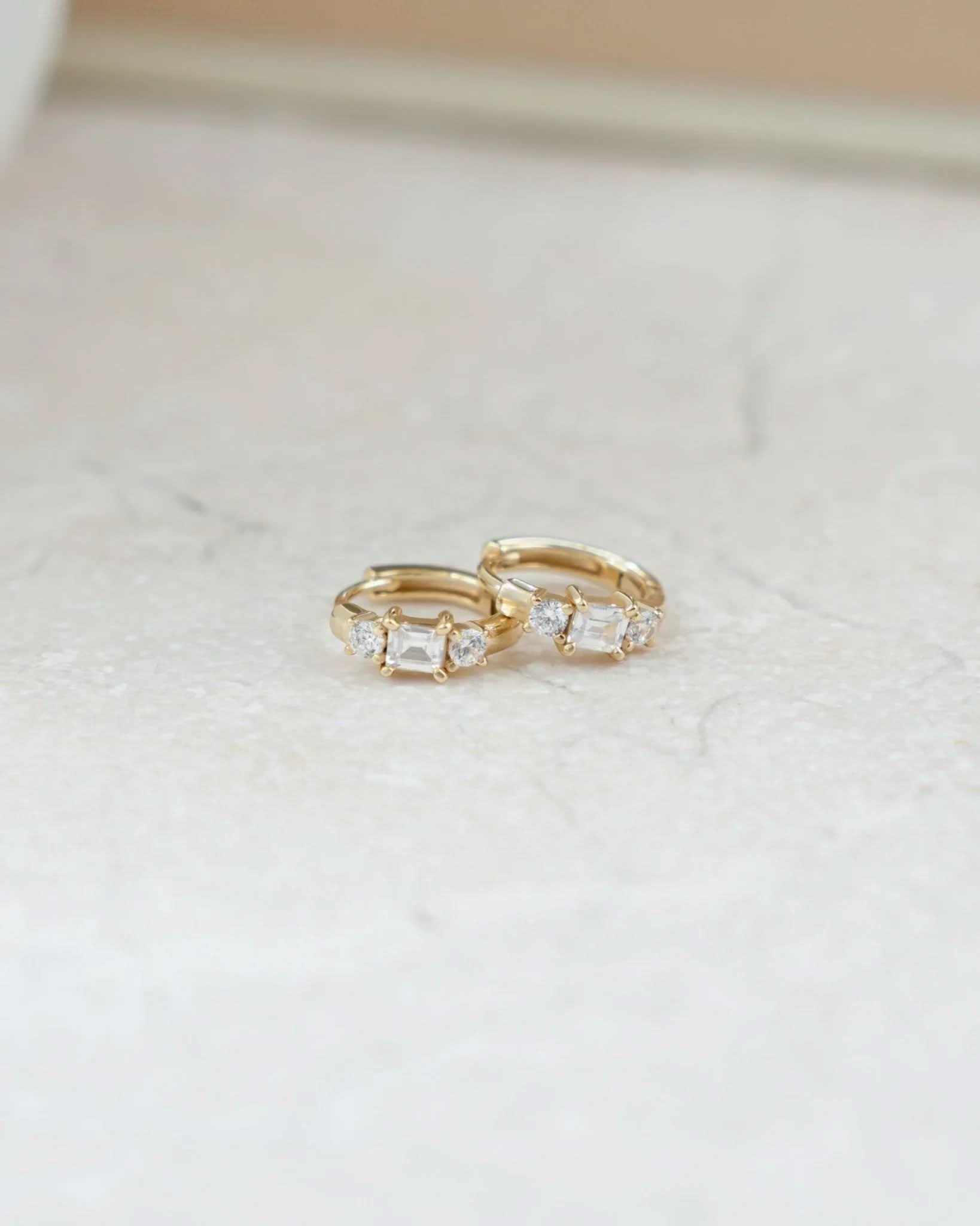 Kai Huggie Hoops