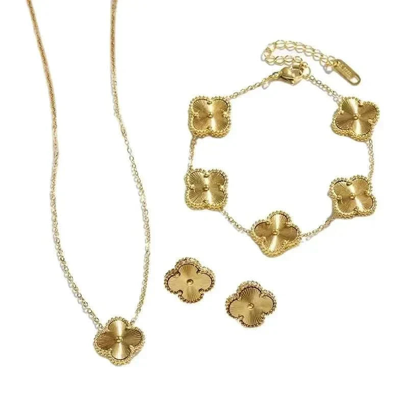 Clover Trio Set