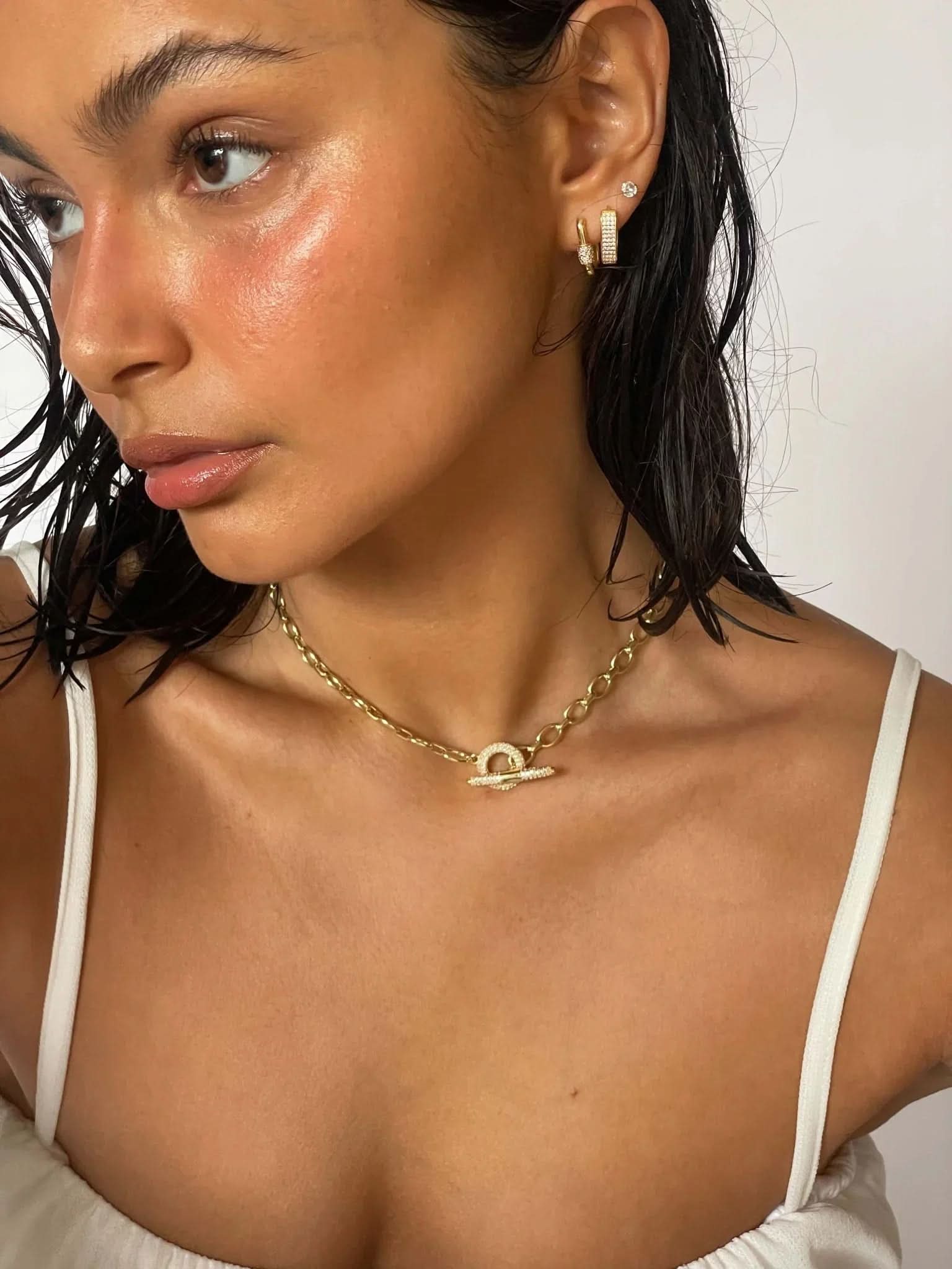 Bella Earrings – Gold