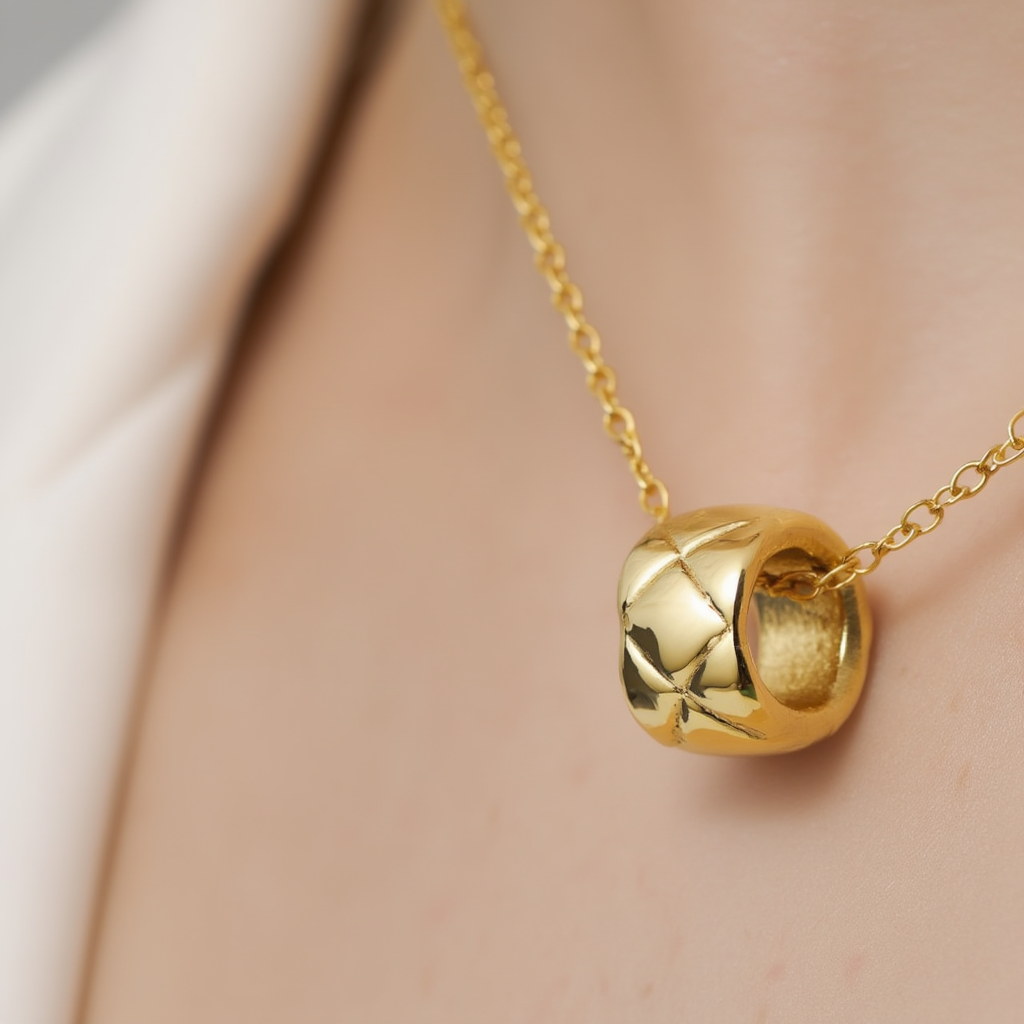 Kelly Necklace