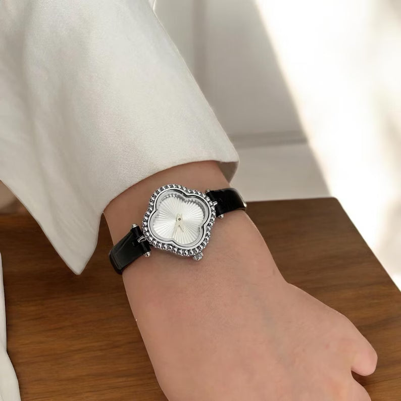 Clover Watch