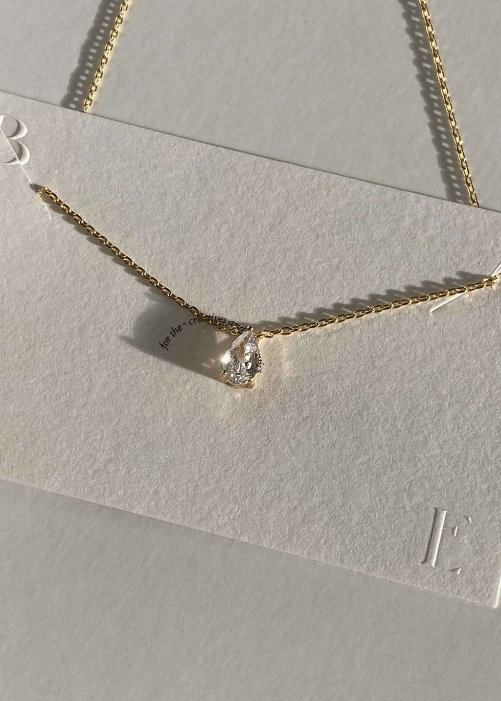 Iriss Necklace Pear - Gold