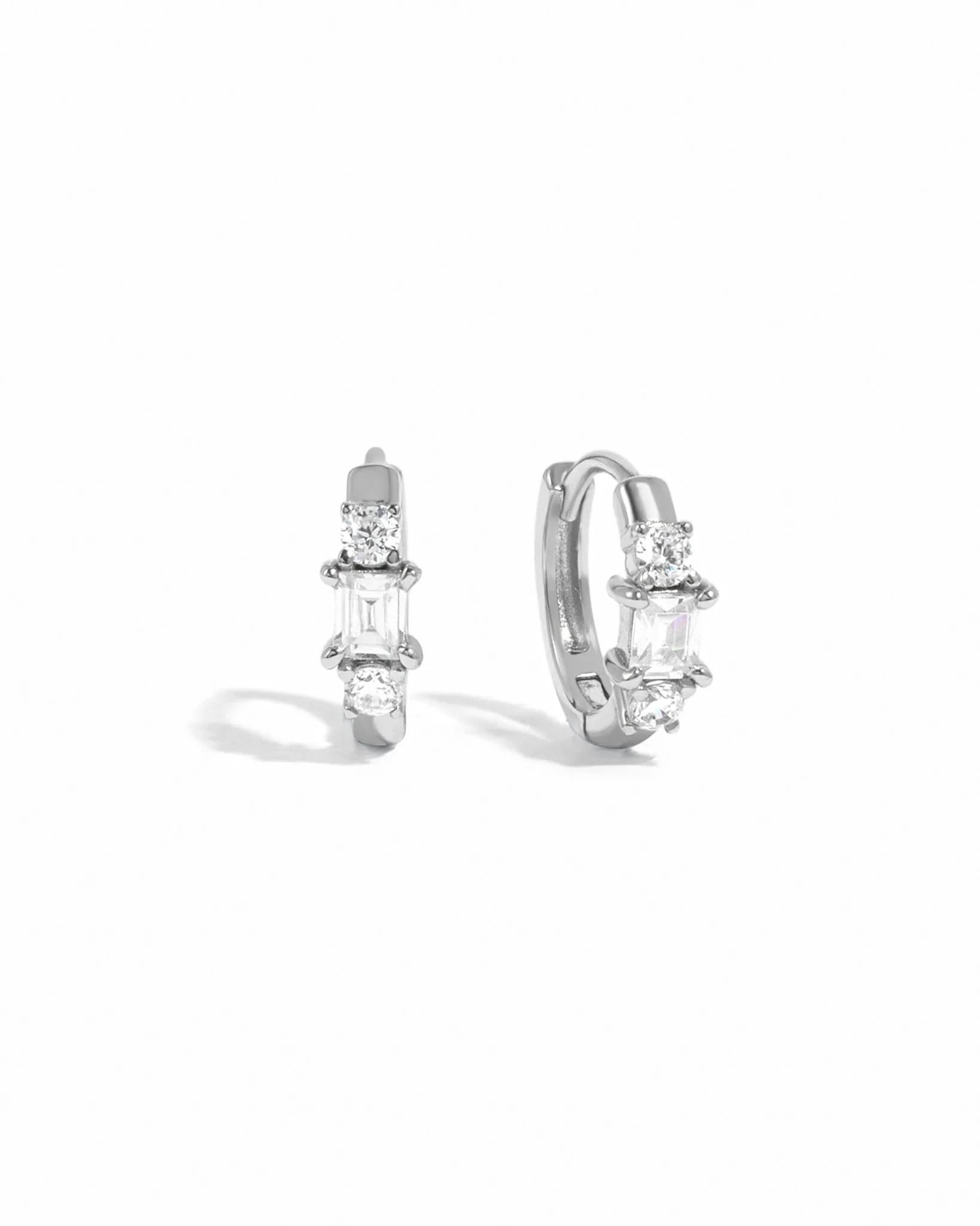 Kai Huggie Hoops