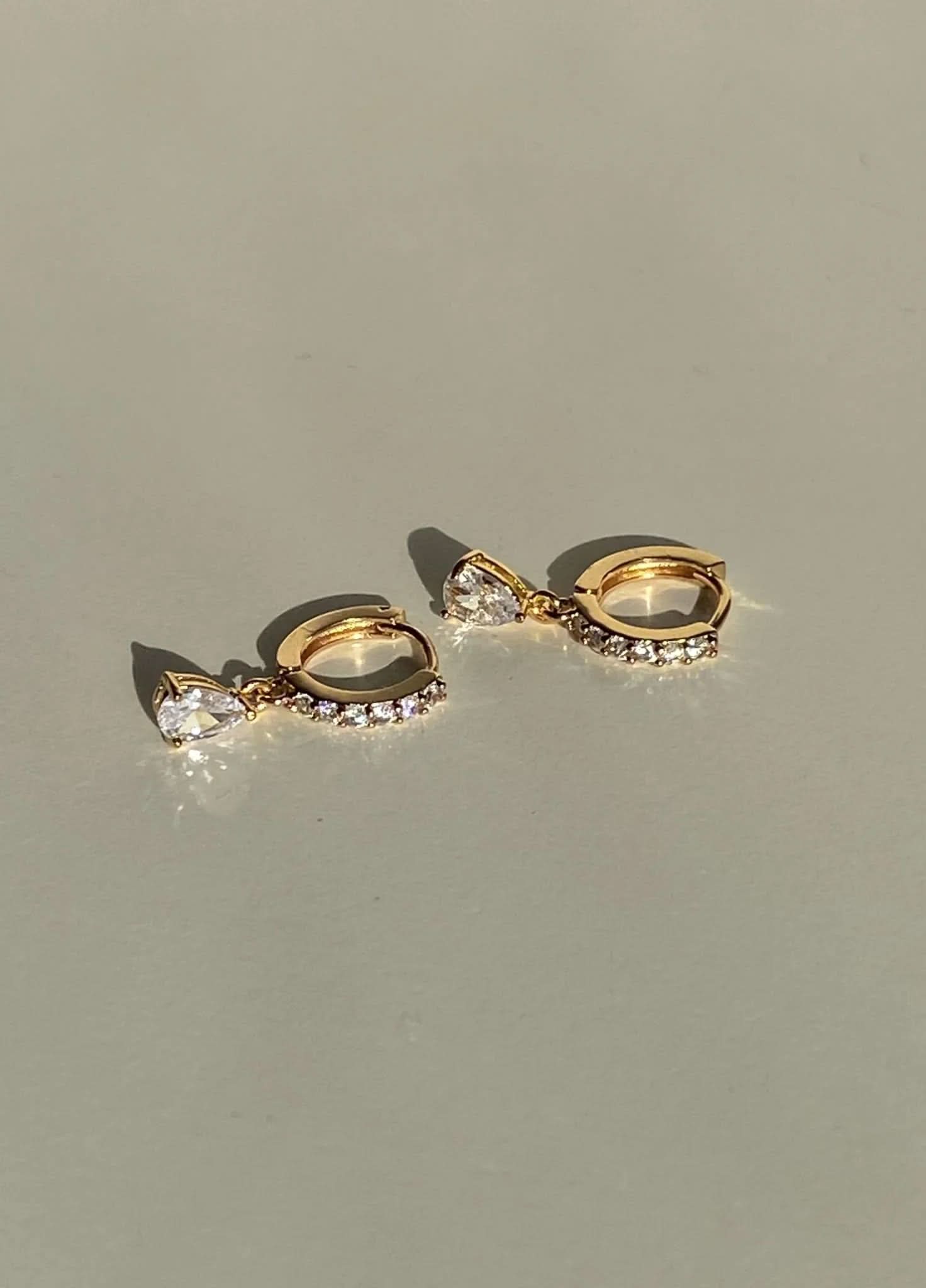Maren Earrings - Gold