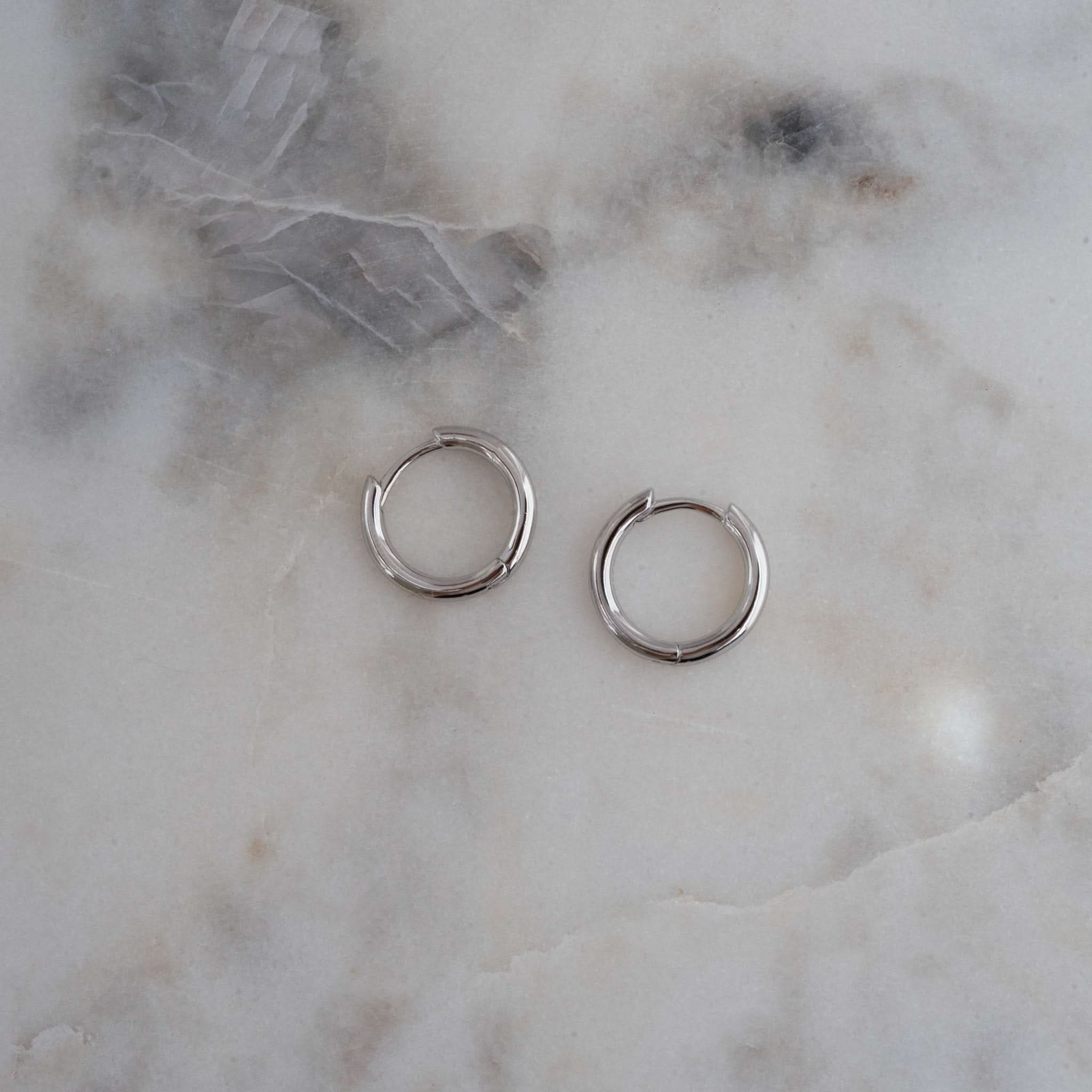 Minimalist Small Hoop Earrings