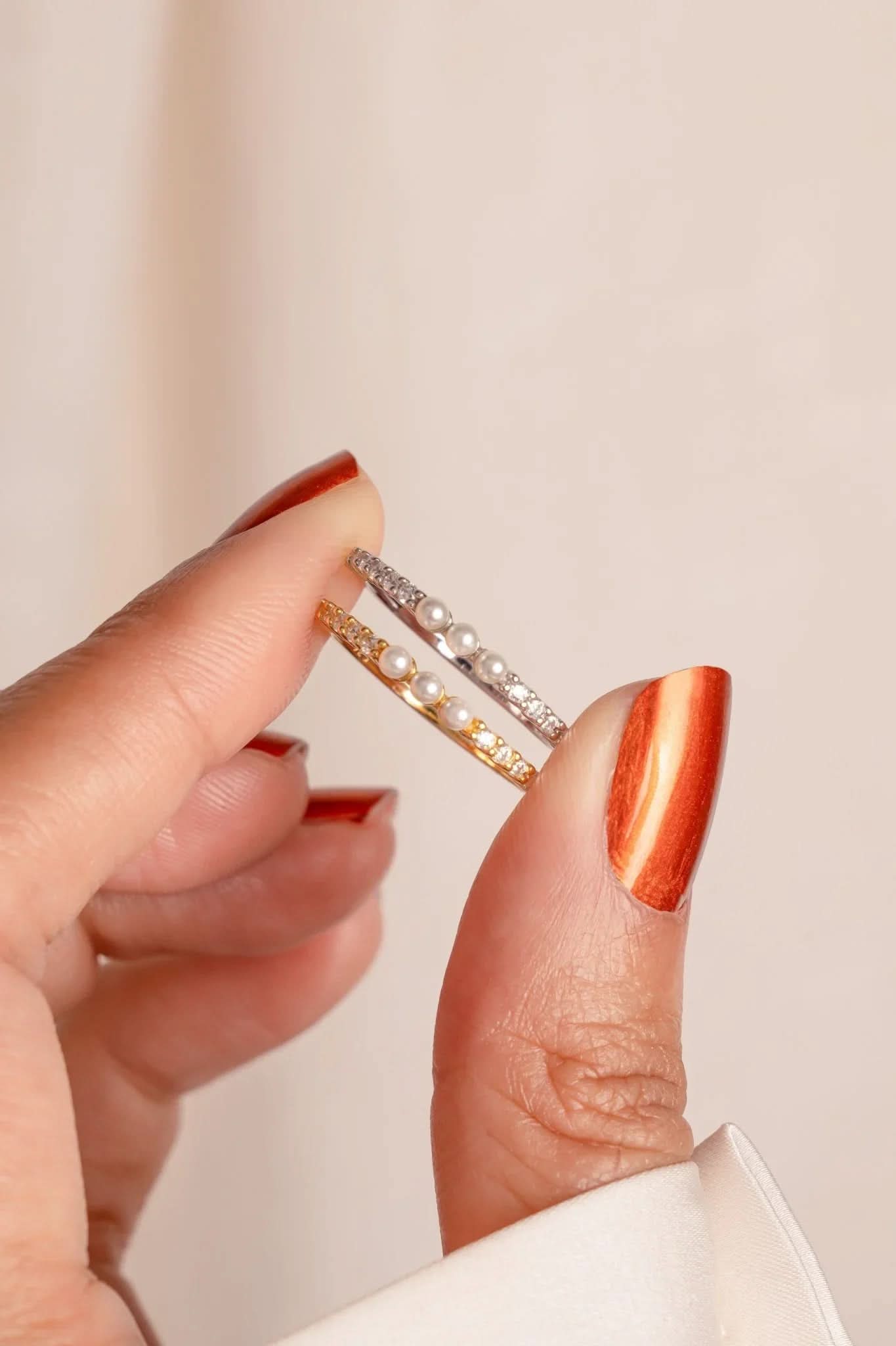Three Pearl Ring