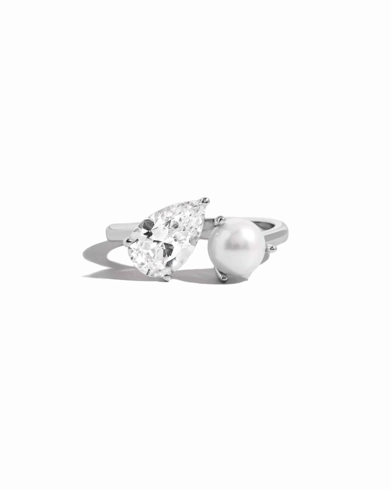 Toi et Moi Pearl Ring